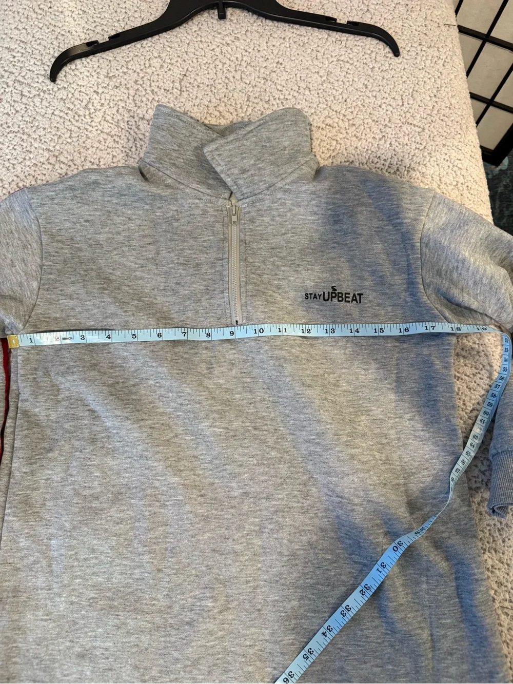 🌟 Stay Upbeat “COURAGEOUS” Quarter Zip Sweatshirt – Youth Size‎ 8 – NWOT